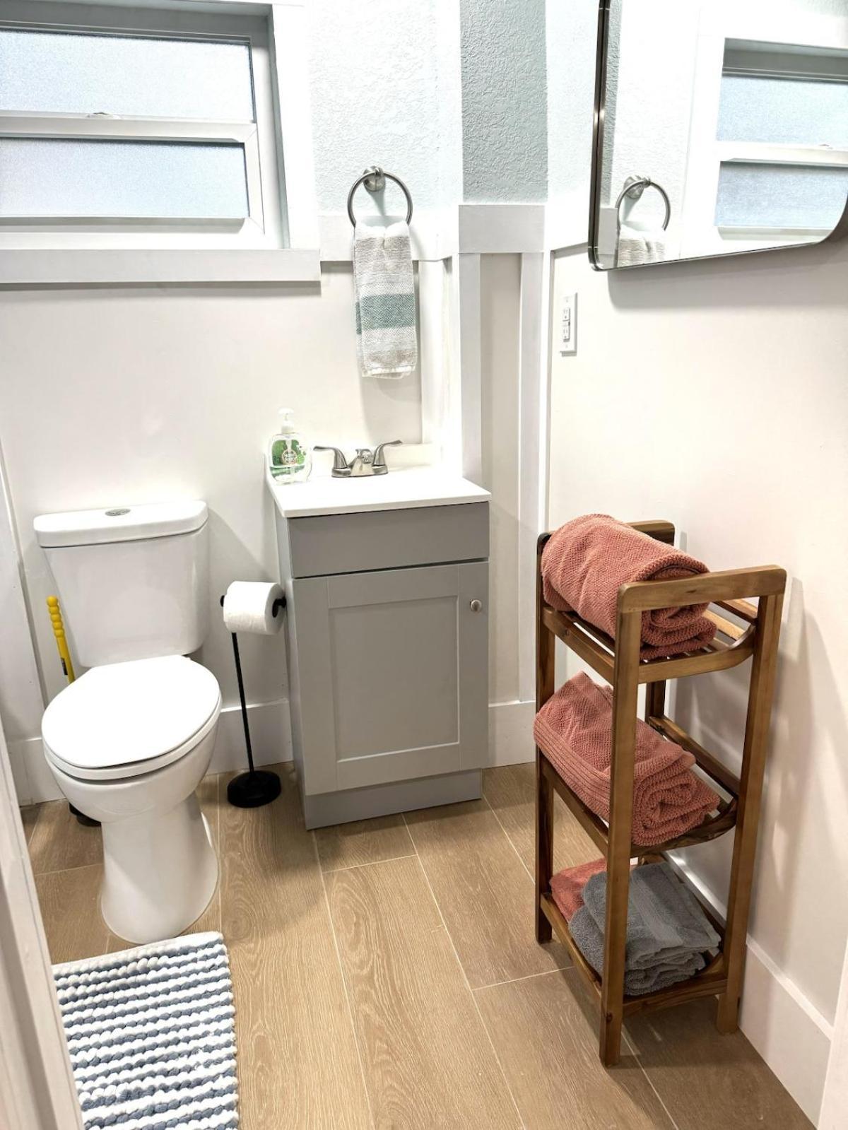 Contemporary - King Bed - 5min Walk To Clearwater Beach